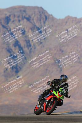 media/Dec-15-2023-Apex Assassins (Fri) [[91f19fb1c7]]/Trackday 2/Session 5 (Turn 9)/